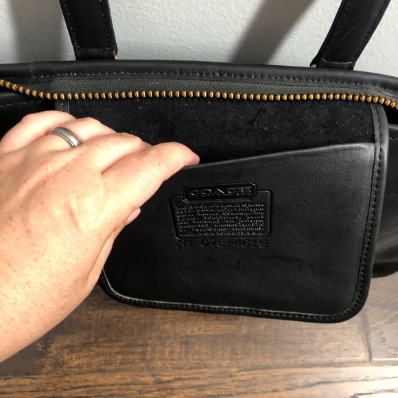 Vintage Rare Coach Black Leather Tote Satchel New York Original Paperwork Office - Picture 6 of 16